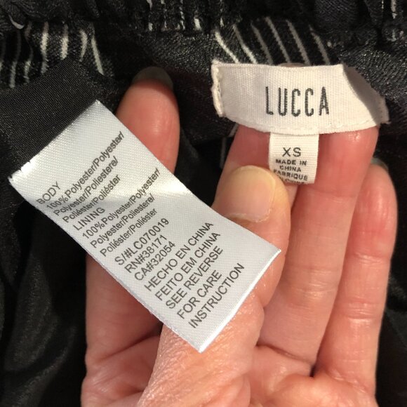 Lucca Romper Womens Size XS Black & White Striped Off-Shoulder Ruffled - Picture 6 of 6